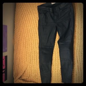 Black madewell jeans with zipper around ankle